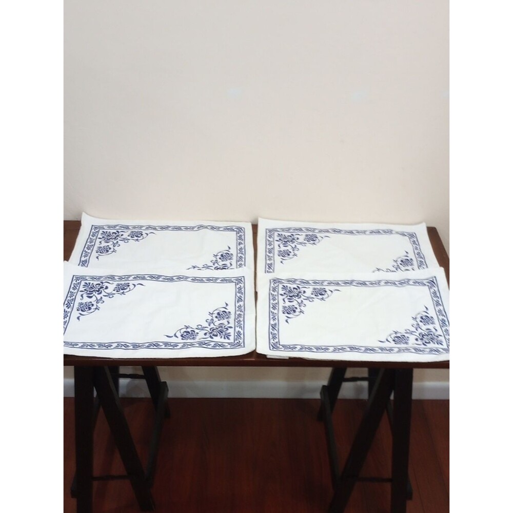 Williams Sonoma Blue & White French Provincial 100% Cotton Placemats - Set Of 4